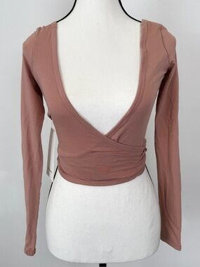 Lululemon Size 4 It's a Tie Long Sleeve Wrap Pink Crop Top